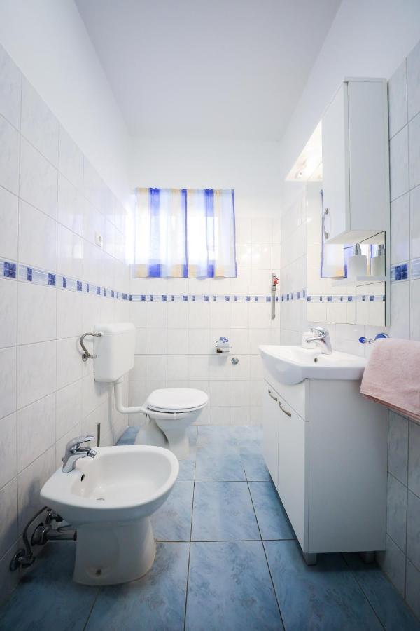 Zara City Center Apartment Luaran gambar